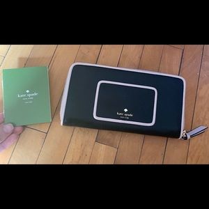 Brand new Kate Spade Wallet